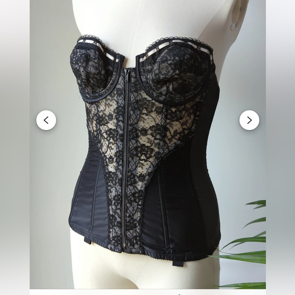 282 34 C Beautiful 50s lady Marlene Corset Lace And Satin Long Line